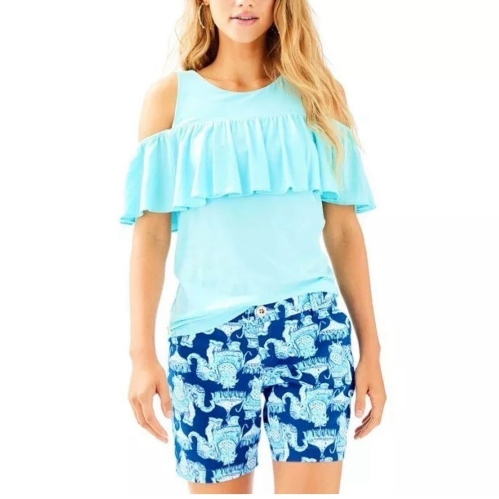 Lilly Pulitzer Jayne Stretch
Shorts Navy Blue  Elephants Print 
Size 0